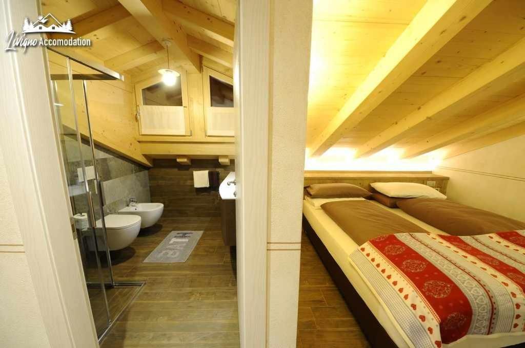 Alpen Flower By Livigno Accomodation Phòng bức ảnh