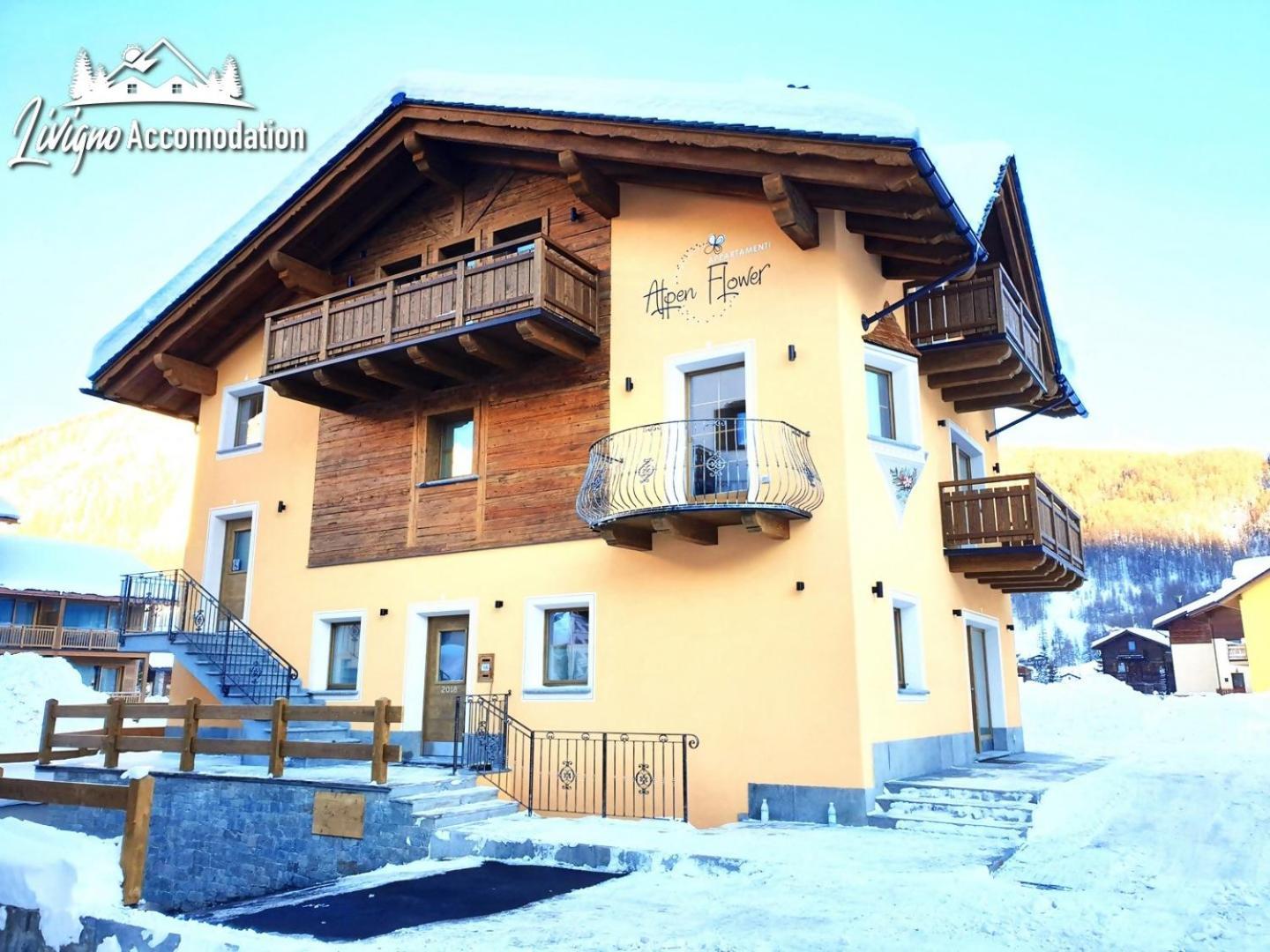Alpen Flower By Livigno Accomodation Ngoại thất bức ảnh